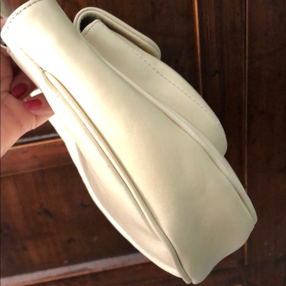 PLY Shoulder Bag in Cream/Ivory Leather NWOT - Picture 5 of 8